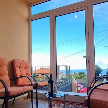 Alcantara Bell Villa *