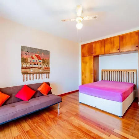 Alcantara Bell Villa *